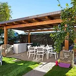 Home Charlene Parking E Patio Διαμέρισμα